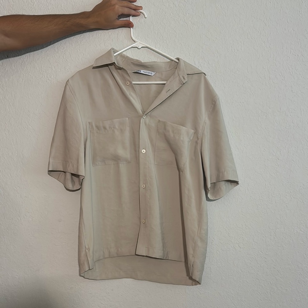 Casual Beige Button-Up Shirt